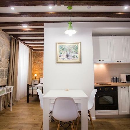 Studio Apartman Ana Split Extérieur photo